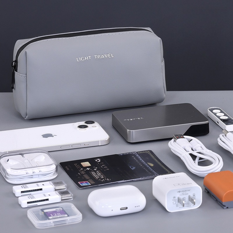 防水ポータブルトラベルオーガナイザーバッグ（充電器、ケーブル - Travel Accessories Us のレビューと価格