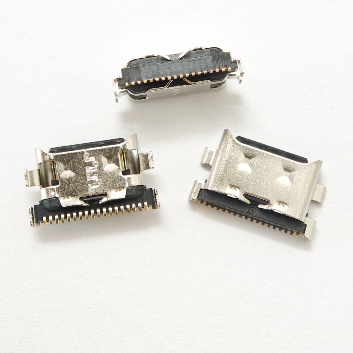 10-50個入り USB充電器 充電ドックポートコネクタープ - Travel Plug Type C のレビューと価格